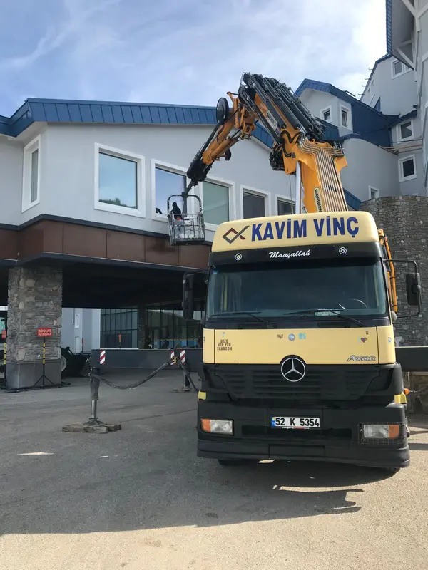 KAVİM VİNÇ (55) — Kavim Yapı Vinç tarafından tamamlanan proje